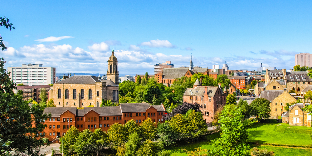 Yeşil Parklardan Tarihi Mimariye: Glasgow Gezi Rehberi